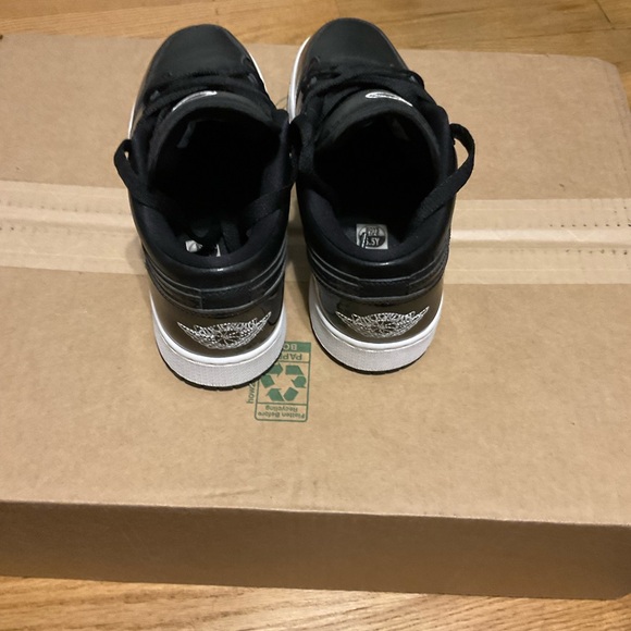 Jordan one - Picture 4 of 5